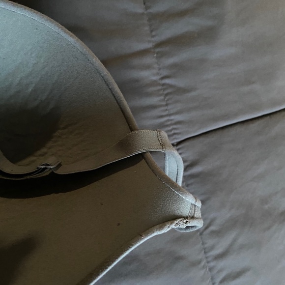 Victoria’s Secret Perfect Shape Bra - Picture 4 of 5